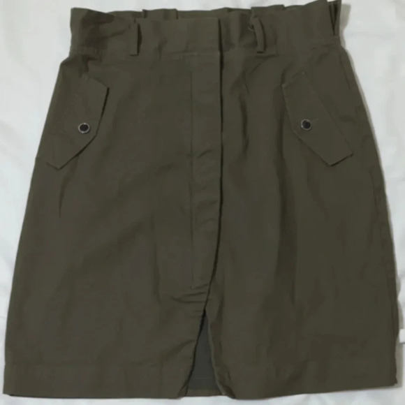 Express Dresses & Skirts - Express Full Zip Paperbag Waist Utility Mini Skirt, Color Army Green Size M